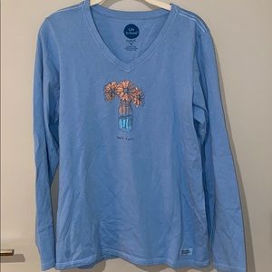 Long sleeve t-shirt
